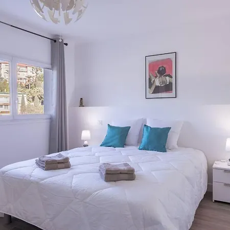 With Panoramic Sea View, Walk To The - Maréchal Juin By Halldis Appartement