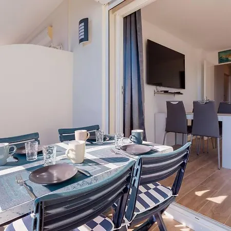 With Panoramic Sea View, Walk To The - Marechal Juin By Halldis